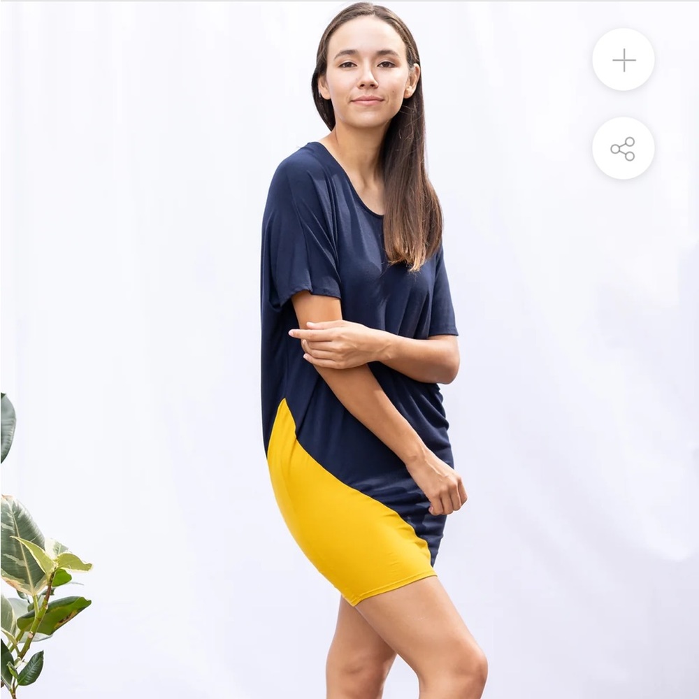 BNWT Ten Tomorrow Kit Dress Navy/Dandelion LARGE